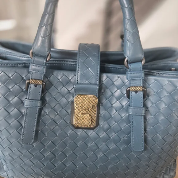 BOTTEGA VENETA Roma Intrecciato Nappa Bag Dark Teal EUC - Picture 14 of 16